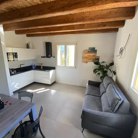 Lulu Ferienhaus Malgrate